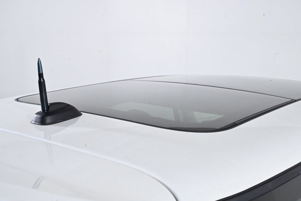 Used 2023 MINI Cooper S FWD image 11