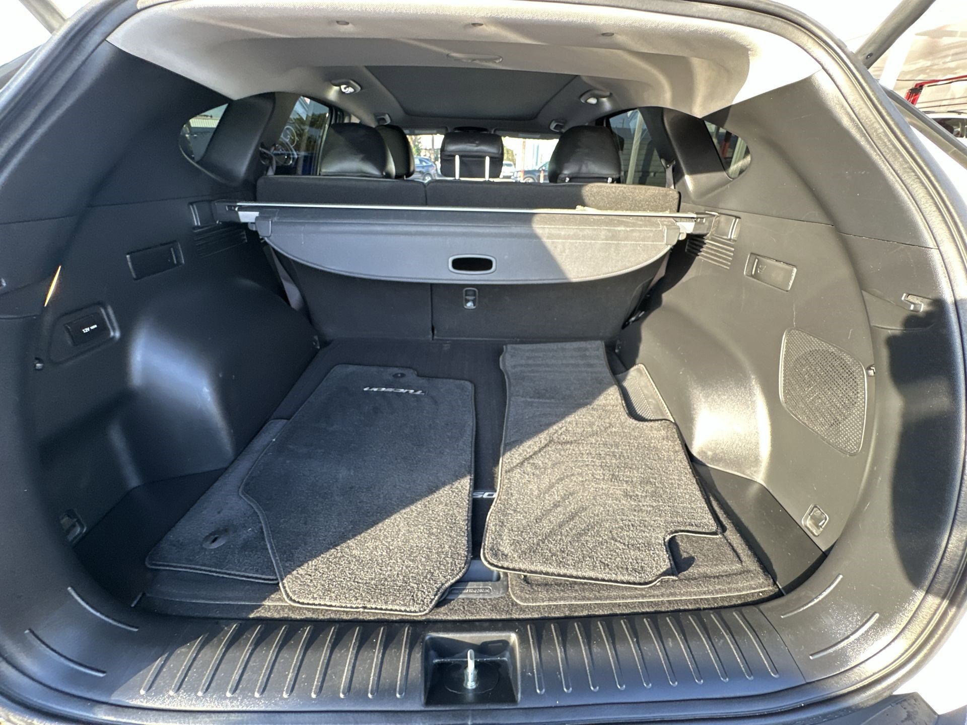 Used 2023 Hyundai Tucson Limited w/ Cargo Package image 21