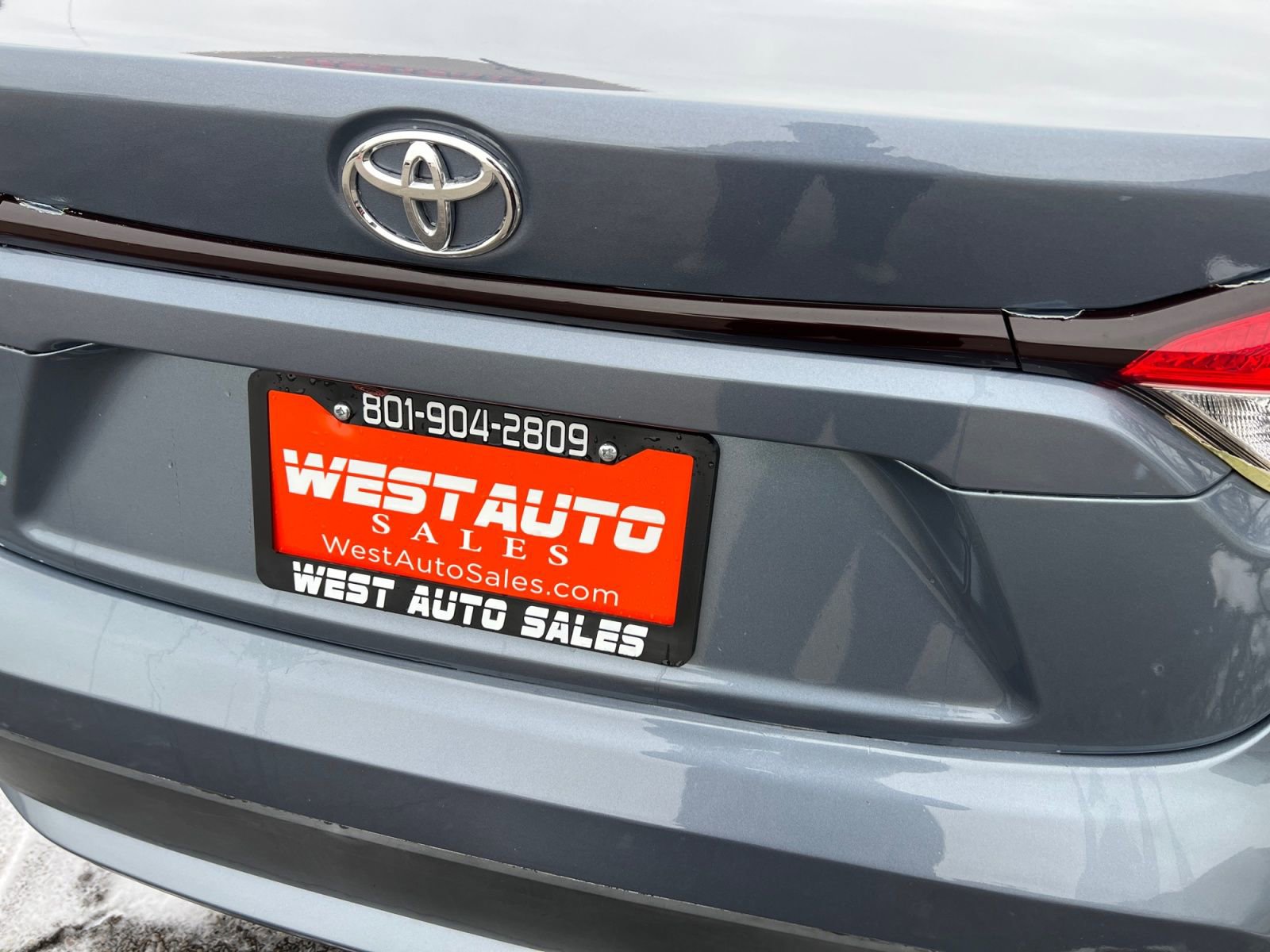 Used 2020 Toyota Corolla LE image 25