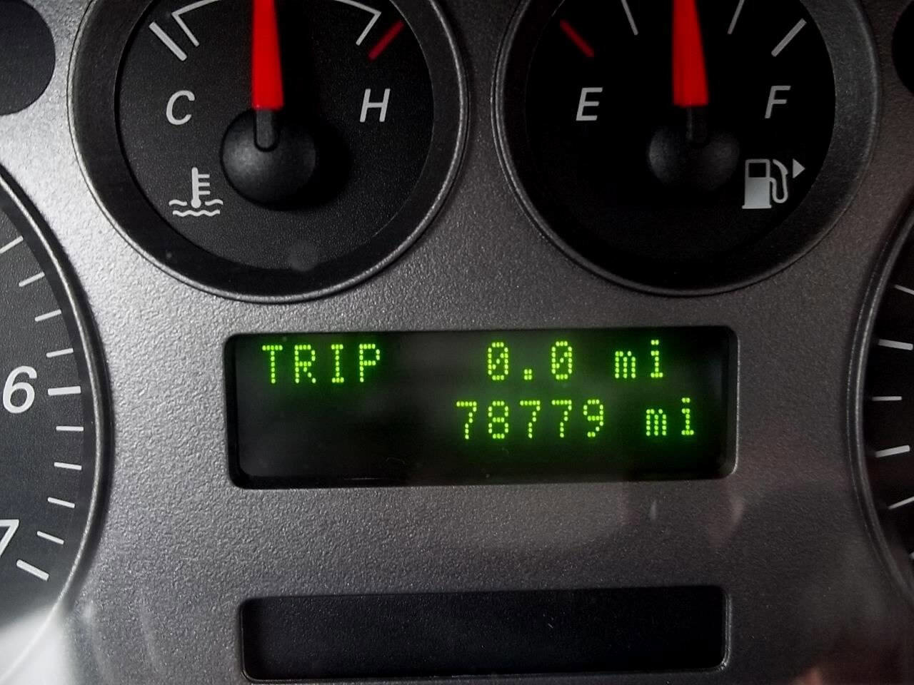 Used 2005 Mercury Sable LS image 19