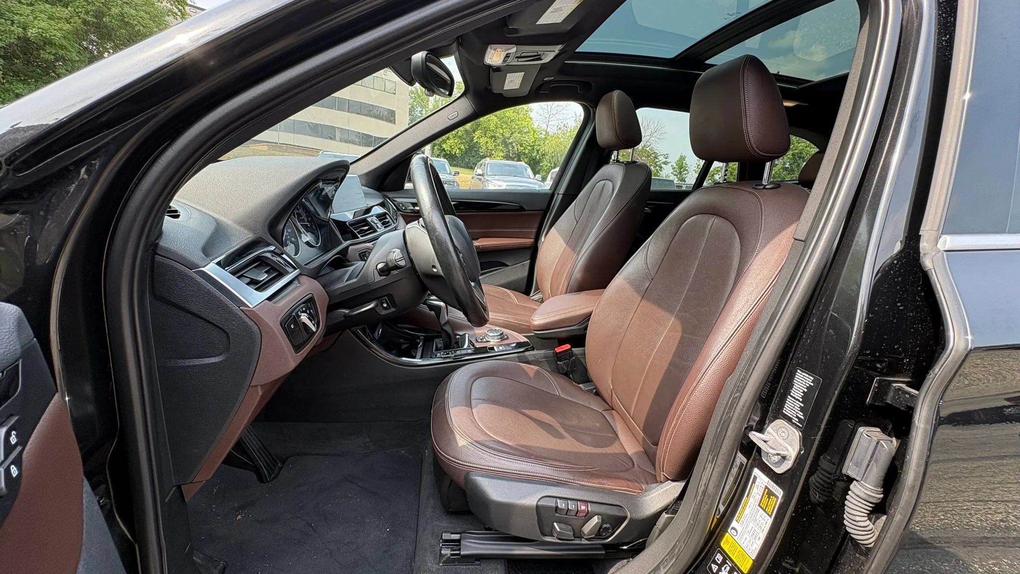 Used 2016 BMW X1 xDrive28i AWD/4WD image 27