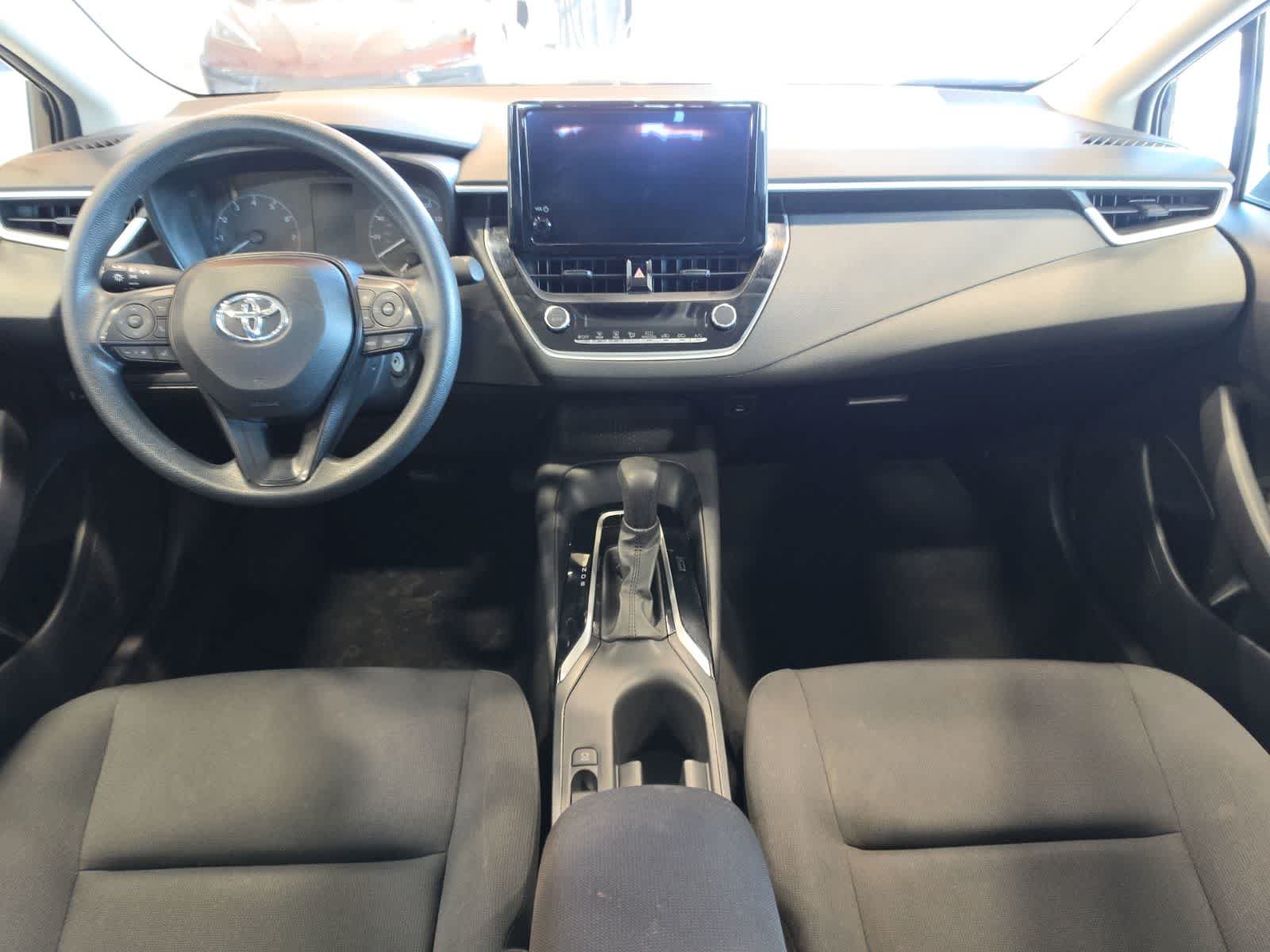 Used 2024 Toyota Corolla LE FWD image 28
