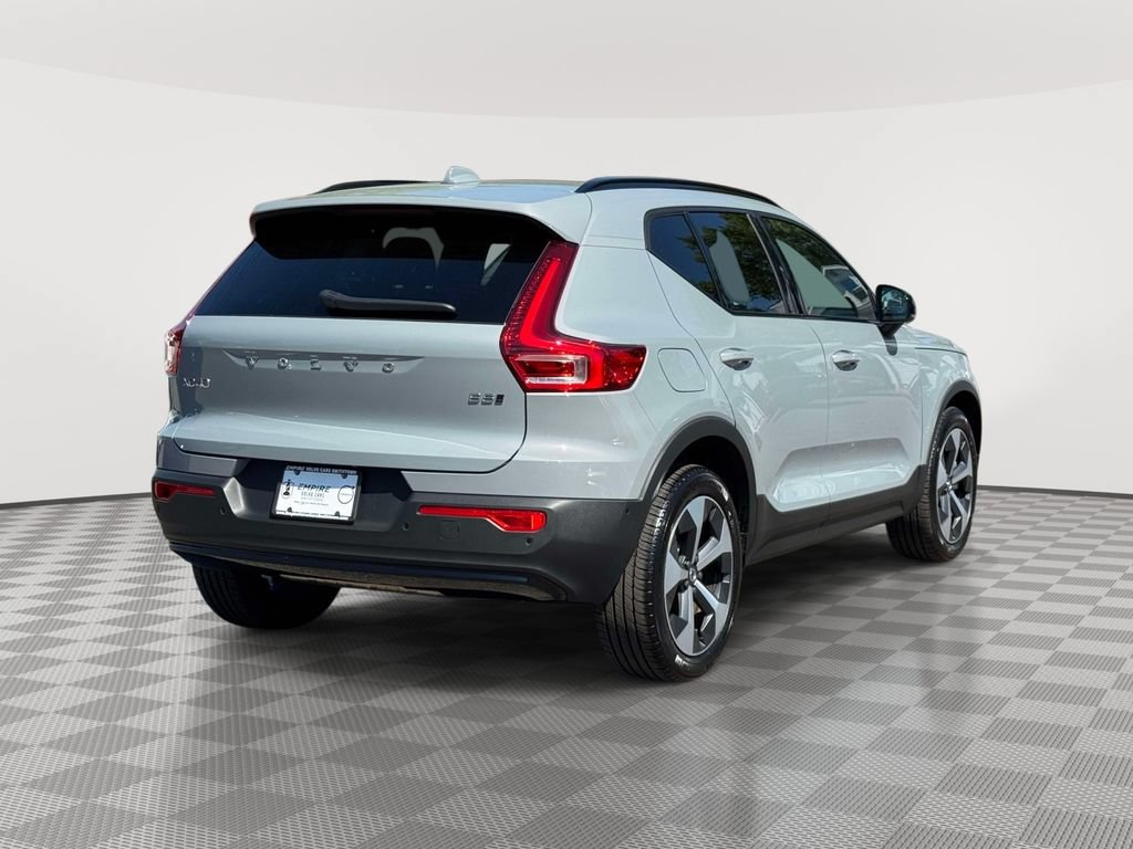 Certified 2026 Volvo XC40 B5 Plus w/ Protection Package Premier AWD/4WD image 4