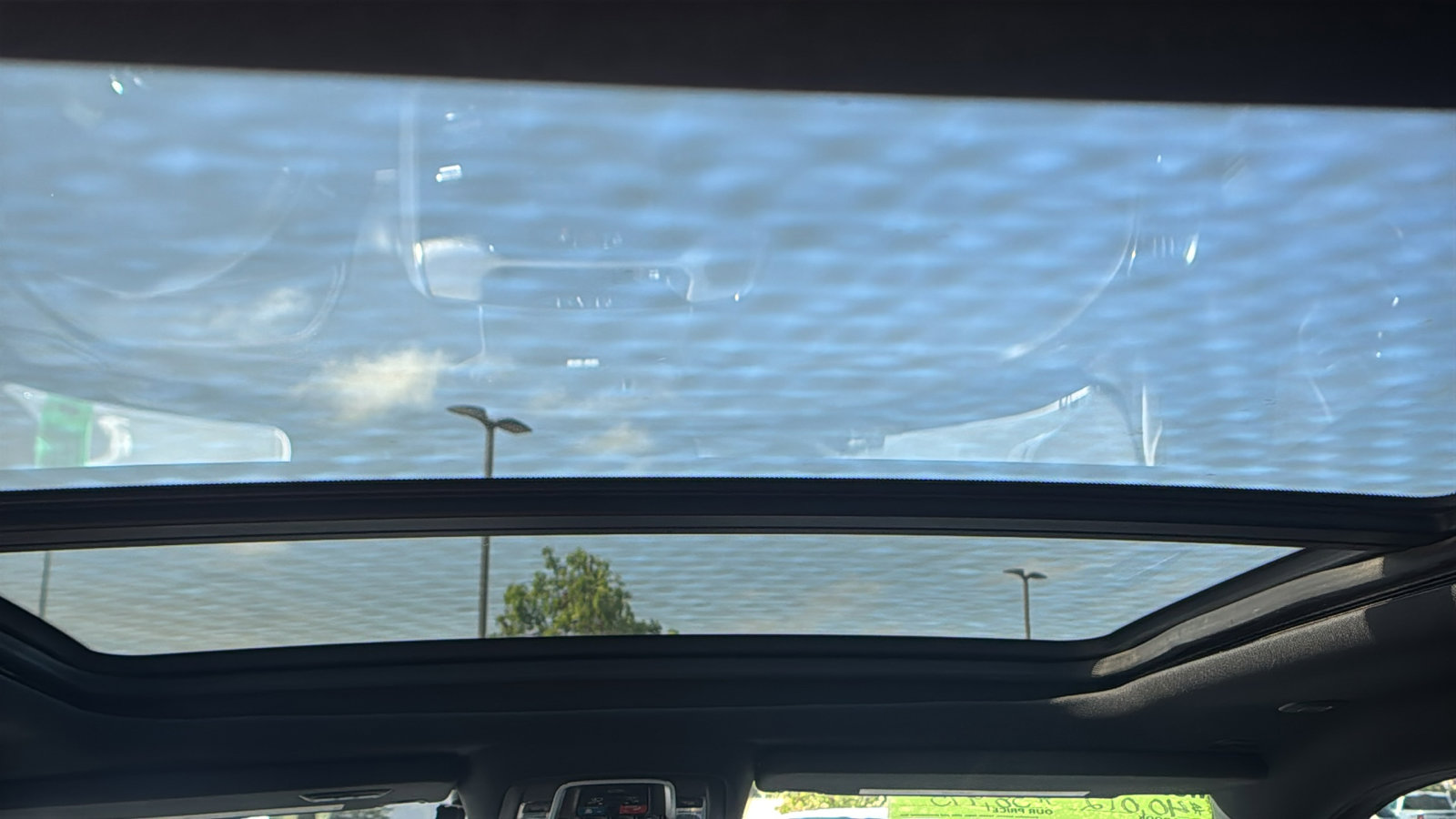 Used 2019 RAM 1500 Limited AWD/4WD image 22