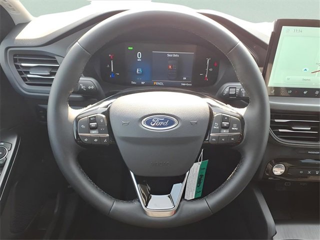 New 2025 Ford Escape SE image 19
