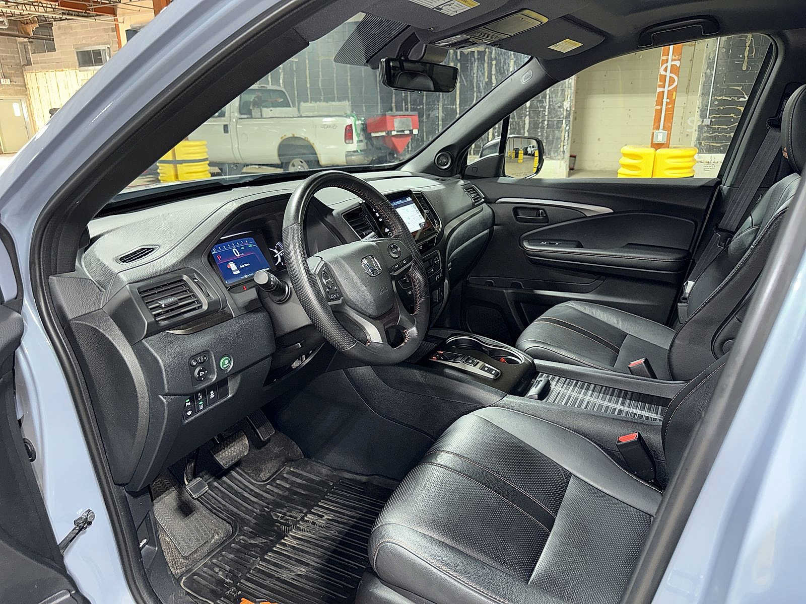 Used 2023 Honda Passport TrailSport image 30