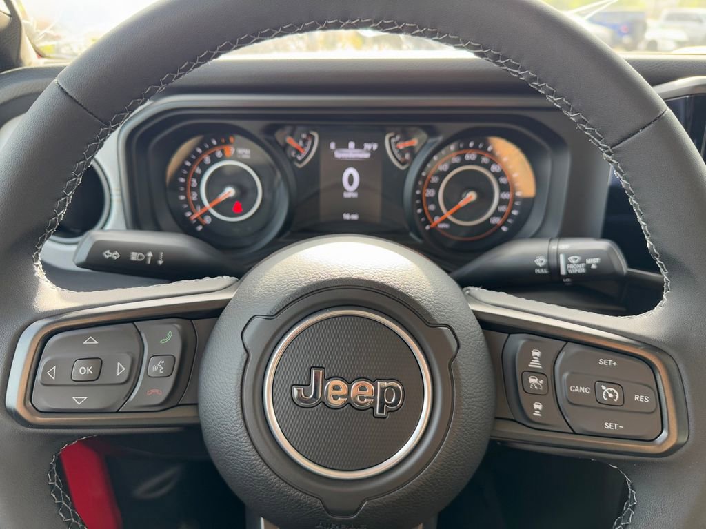 New 2025 Jeep Gladiator Sport AWD/4WD image 22