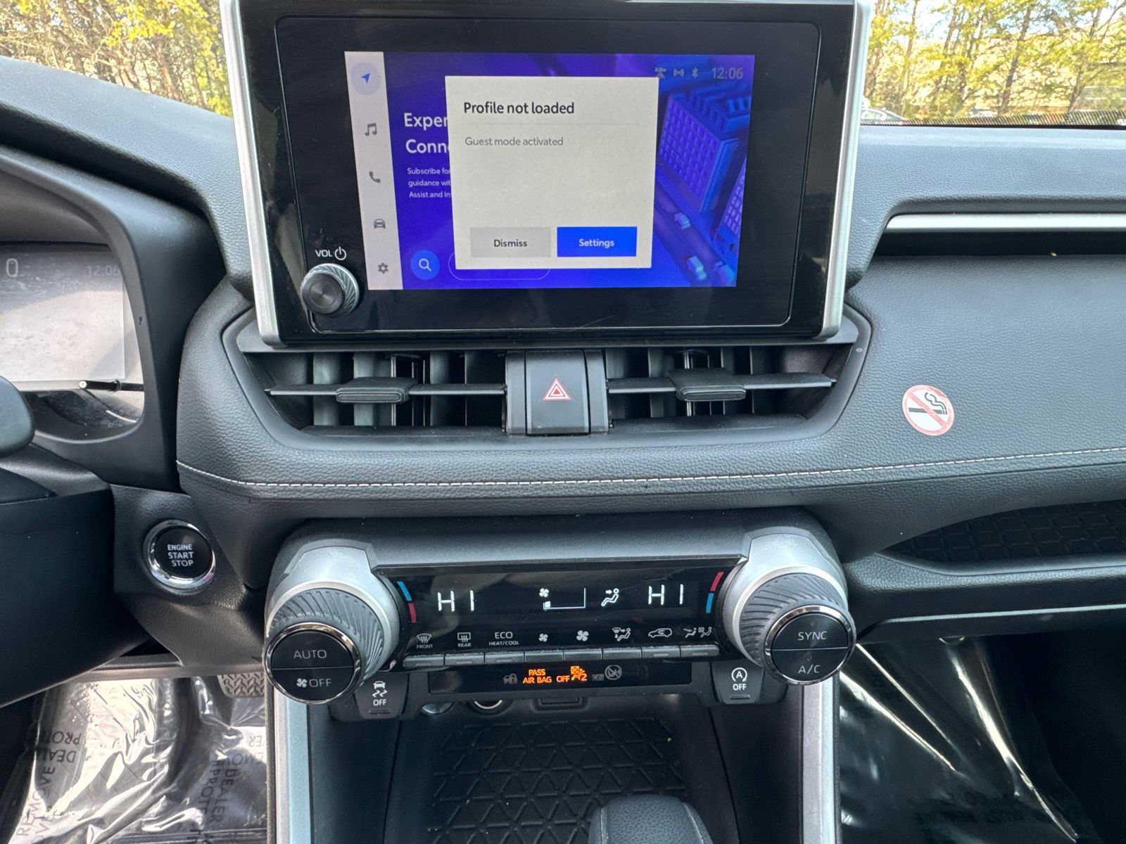 Used 2023 Toyota RAV4 XLE image 28