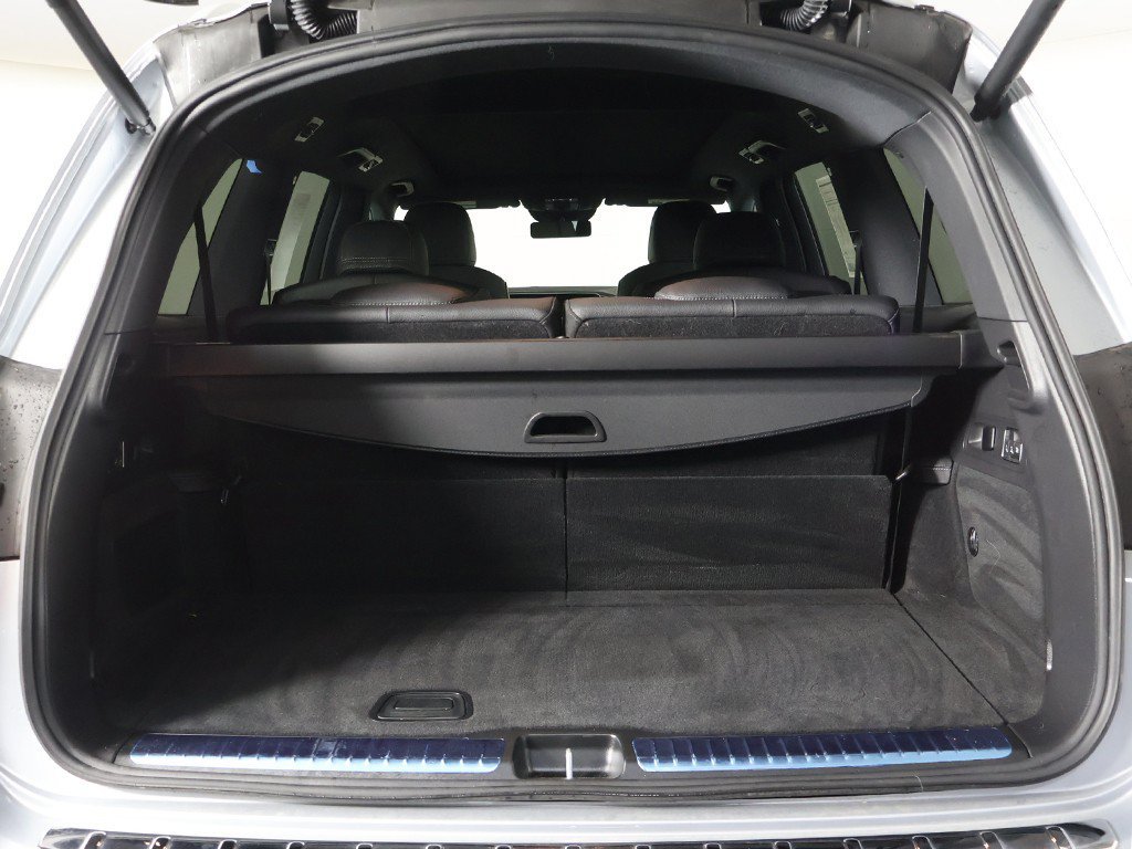 Used 2025 Mercedes-Benz GLS 450 4MATIC w/ AMG Line Exterior image 23