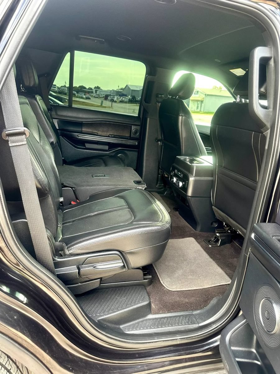 Used 2021 Ford Expedition Limited RWD image 18