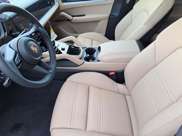 New 2026 Porsche Cayenne S AWD/4WD image 23