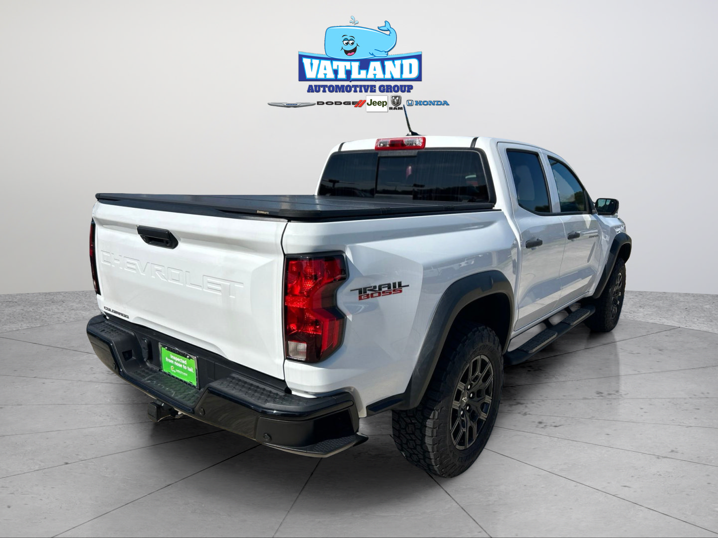 Used 2024 Chevrolet Colorado Trail Boss w/ Technology Package AWD/4WD image 5
