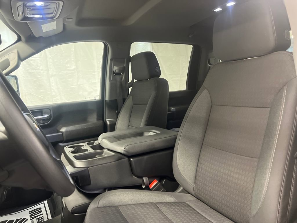 Used 2024 Chevrolet Silverado 2500 Custom w/ Custom Value Package image 22