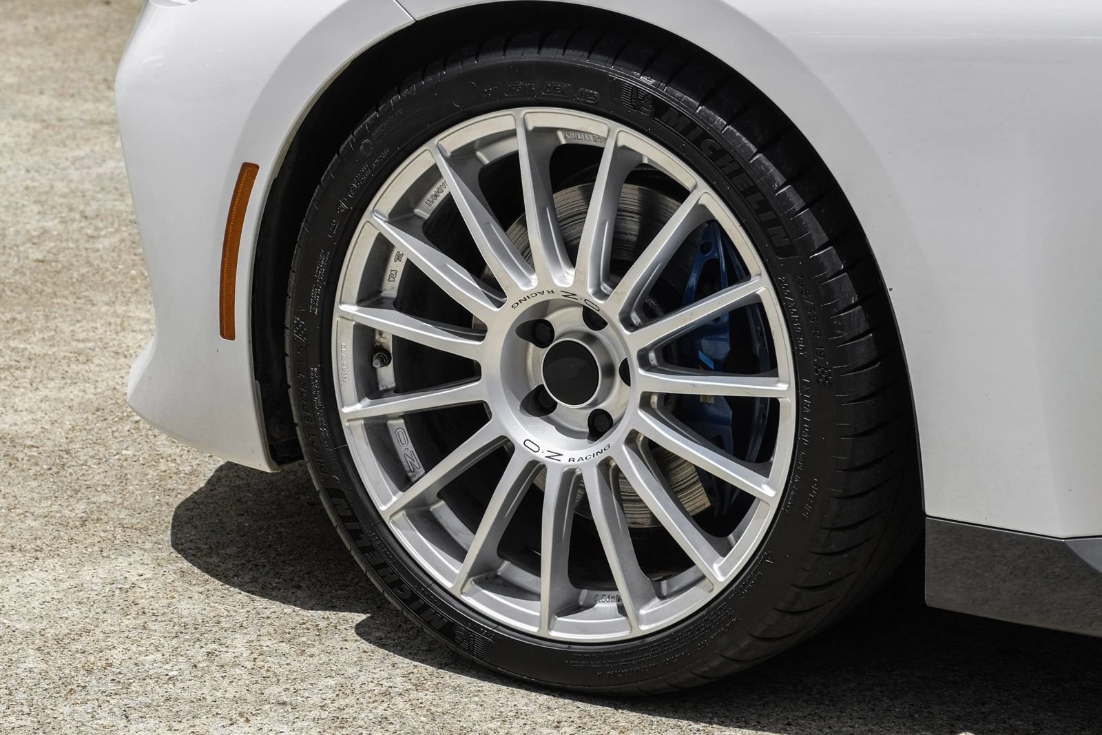 Used 2022 BMW 230i Coupe w/ M Sport Package RWD image 50