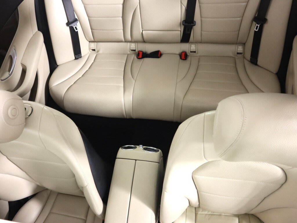 Used 2017 Mercedes-Benz C 300 4MATIC Sedan image 27
