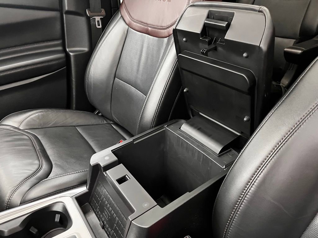 Used 2023 Ford Explorer Platinum w/ Technology Package image 31