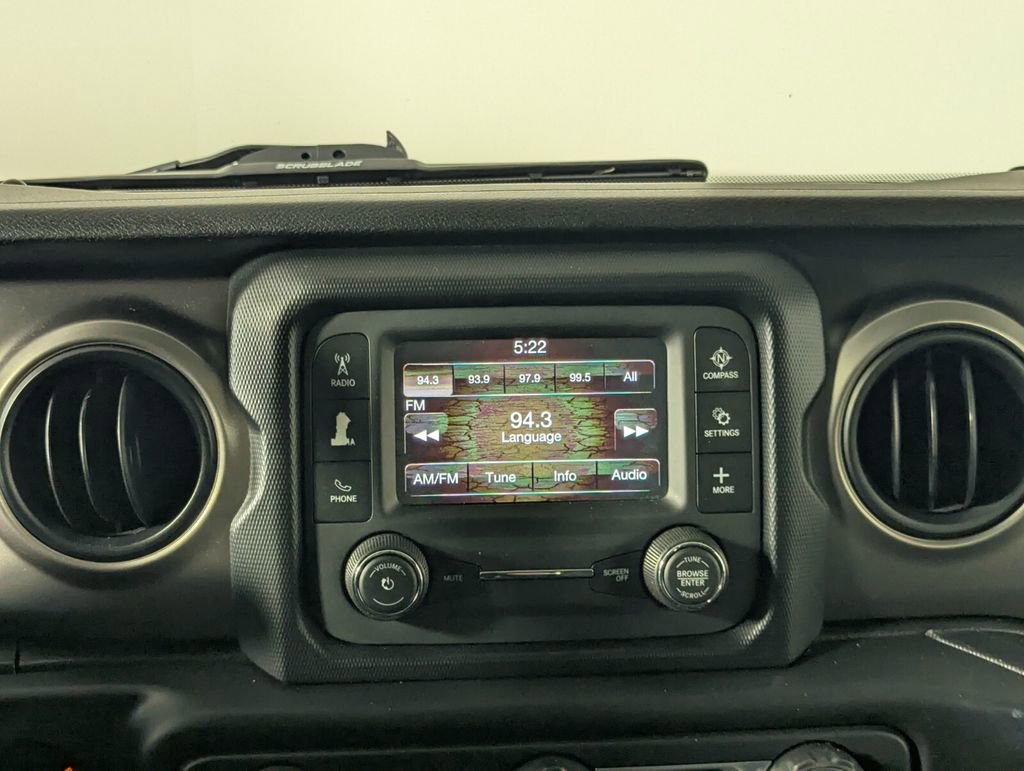 Used 2018 Jeep Wrangler Unlimited Sport S AWD/4WD image 17