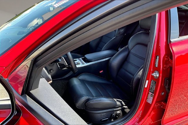 Used 2018 Kia Stinger GT2 RWD image 20