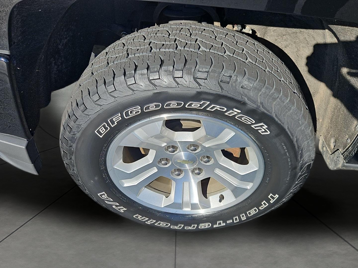 Used 2018 Chevrolet Silverado 1500 LT w/ All Star Edition AWD/4WD image 13