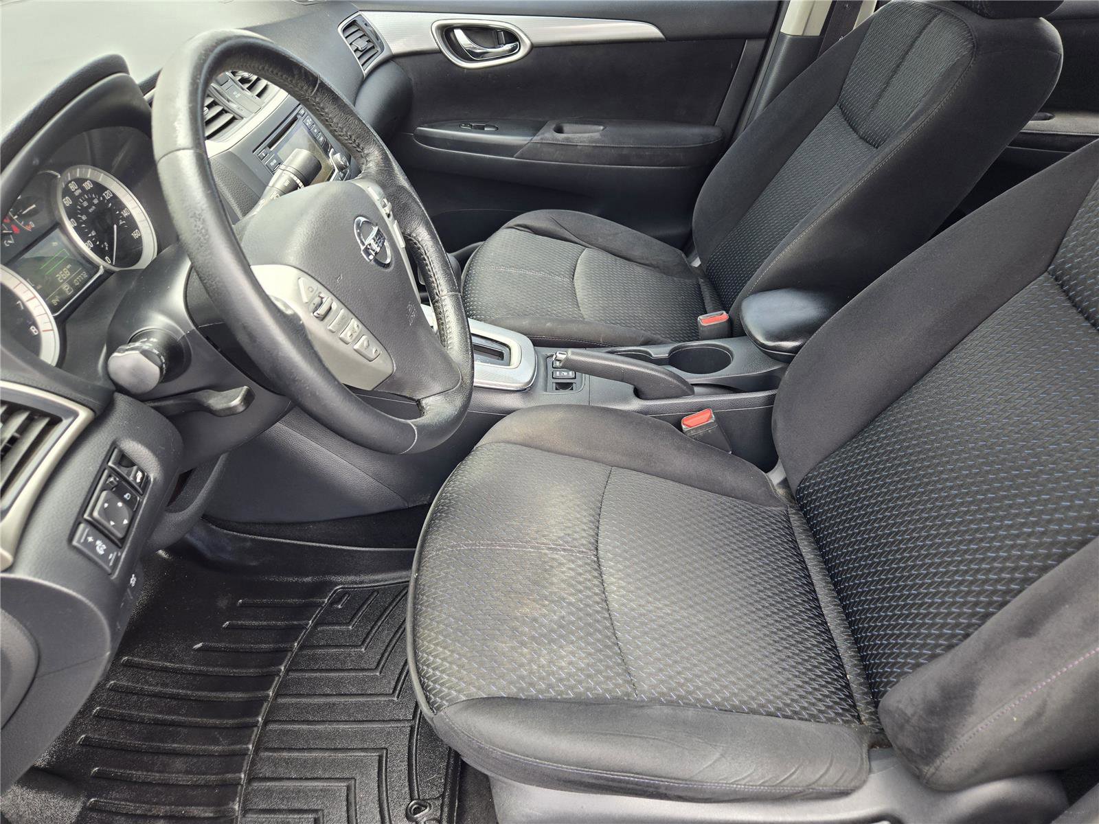 Used 2015 Nissan Sentra SR w/ Protection Package FWD image 12