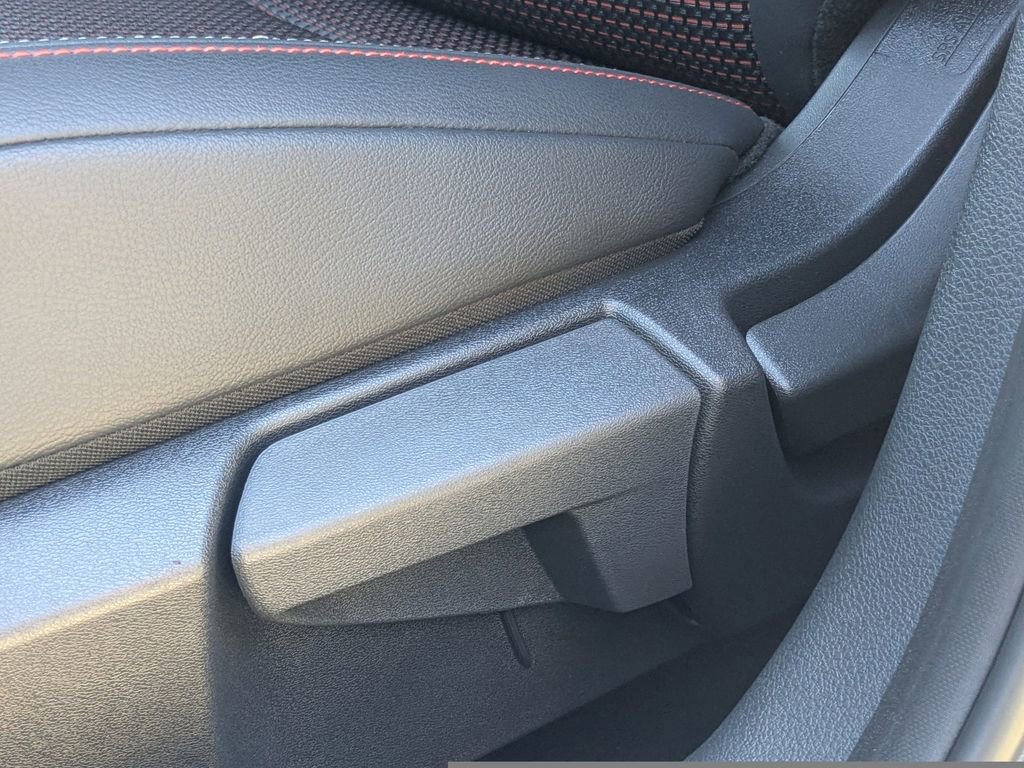 New 2026 Nissan Kicks SR w/ Illumination Package image 19