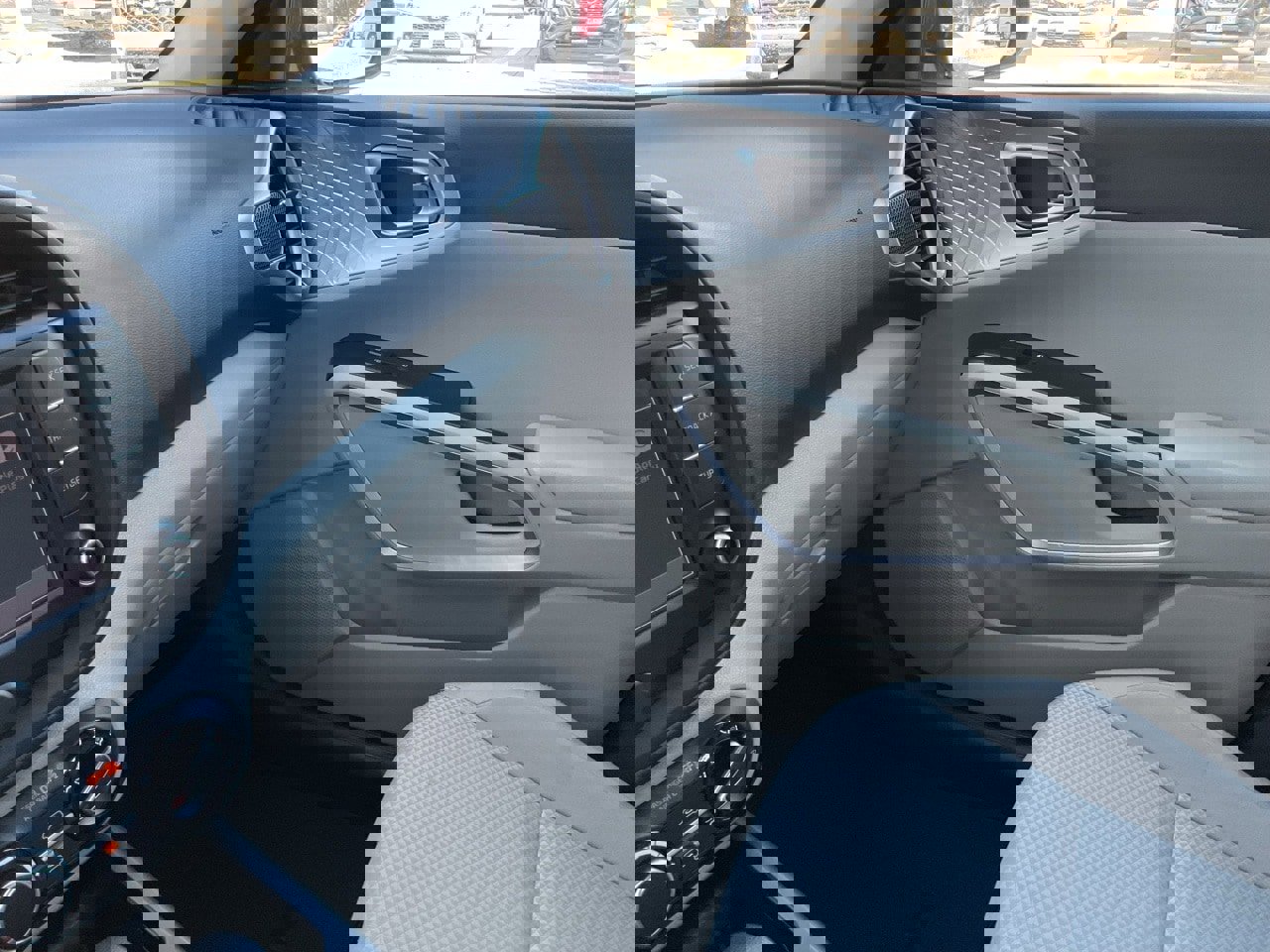 Used 2024 Kia Soul LX w/ Option Group 015 image 36