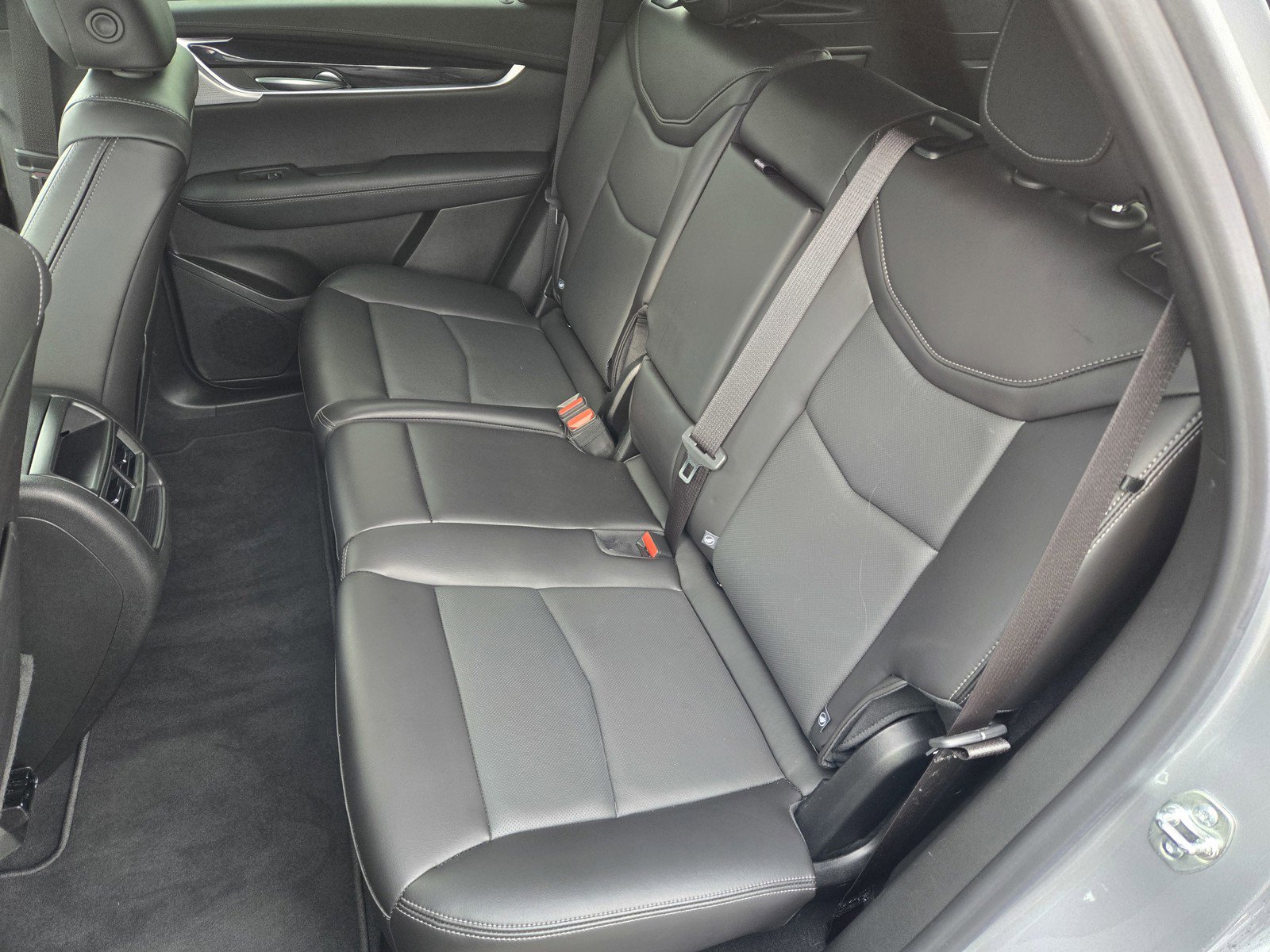 Certified 2025 Cadillac XT5 Premium Luxury image 10