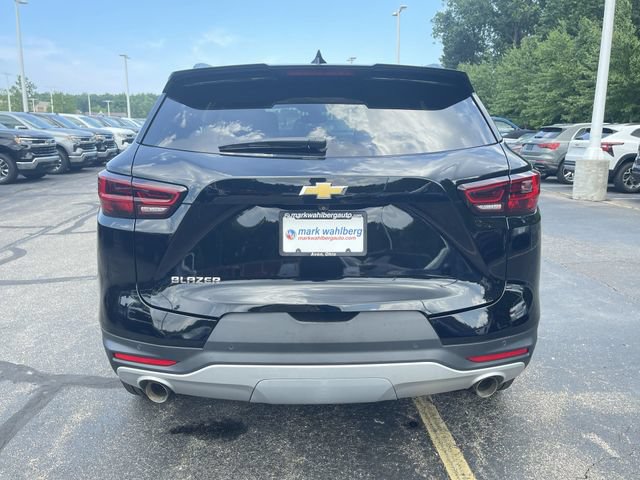 Certified 2024 Chevrolet Blazer LT w/ Convenience Package FWD image 31