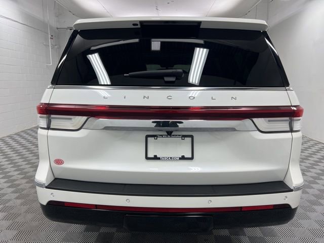 Used 2024 Lincoln Navigator L Reserve image 8