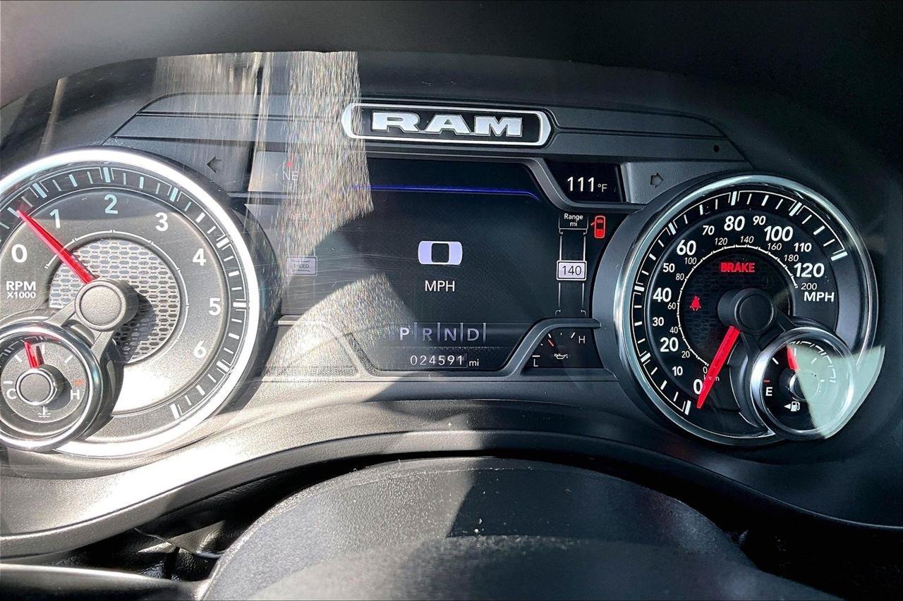 Used 2023 RAM 1500 Big Horn AWD/4WD image 14