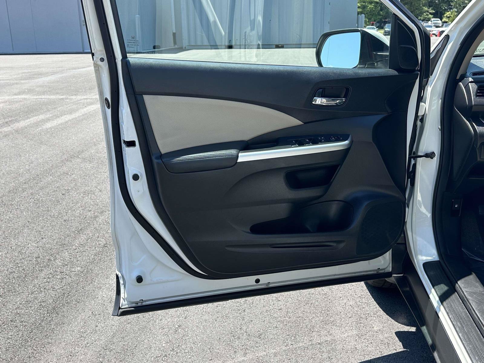 Used 2015 Honda CR-V EX-L image 5