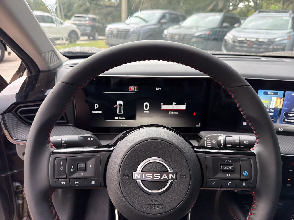 New 2027 Nissan Kicks SR FWD image 18