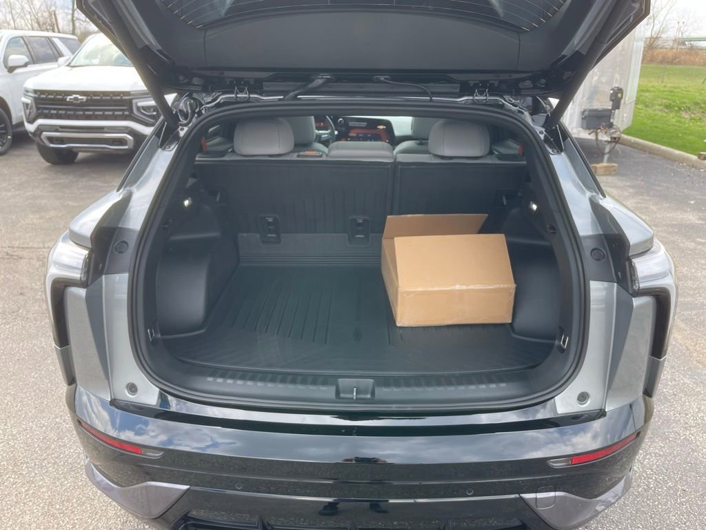 New 2026 Chevrolet Blazer EV SS image 32