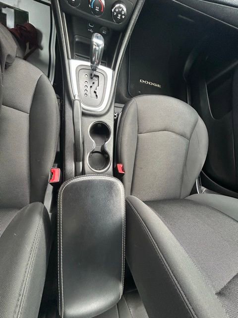 Used 2013 Dodge Avenger SE w/ Blacktop Pkg FWD image 15