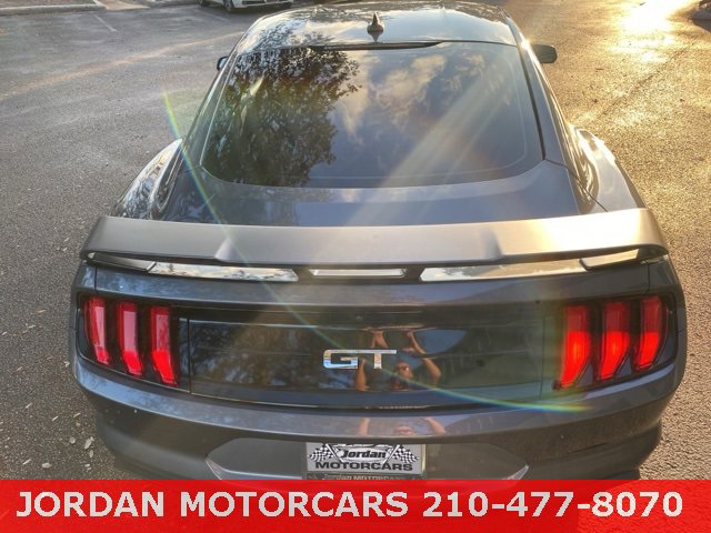 Used 2022 Ford Mustang GT w/ Equipment Group 301A image 4