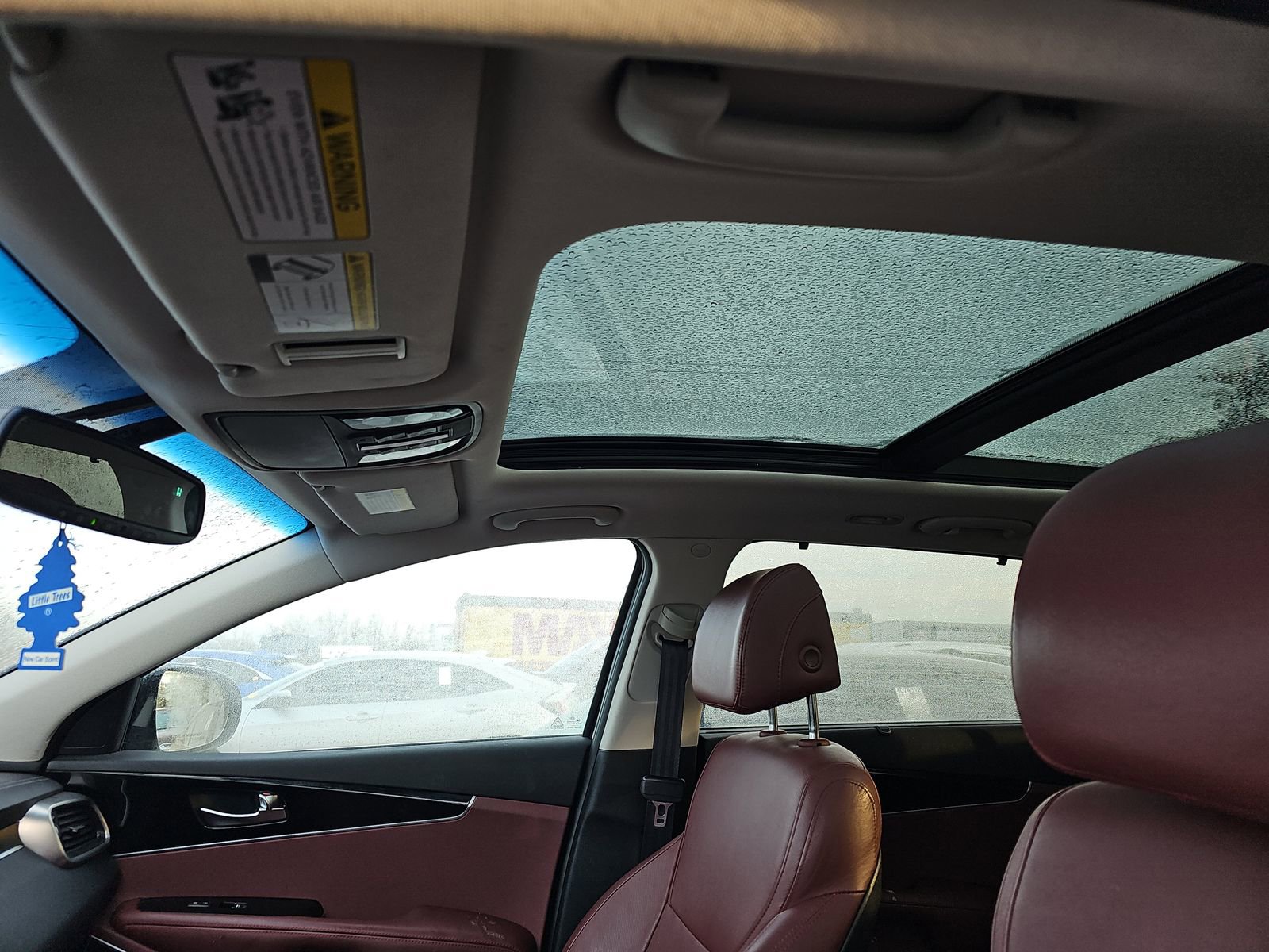 Used 2017 Kia Sorento SX image 14