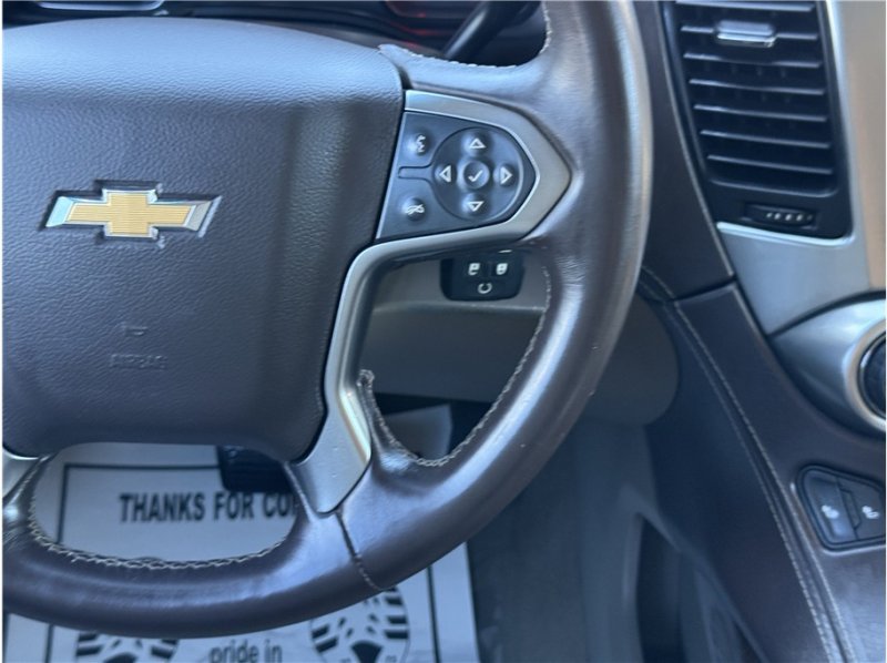 Used 2016 Chevrolet Suburban LT image 39