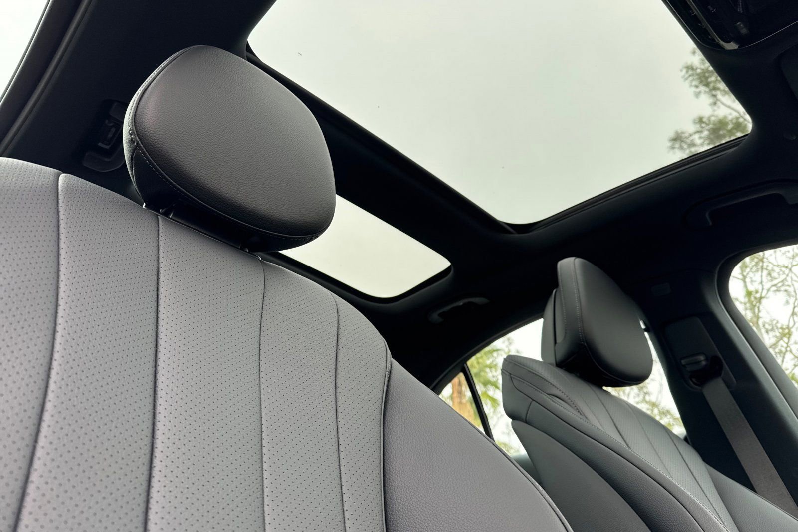 New 2026 Mercedes-Benz E 350 Sedan image 32