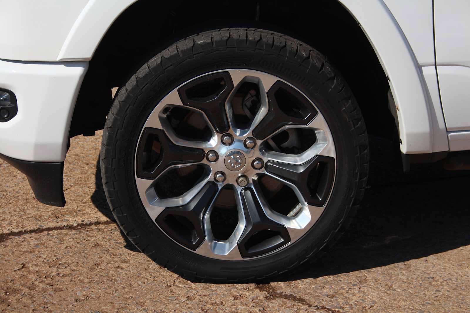 Used 2020 RAM 1500 Limited AWD/4WD image 19