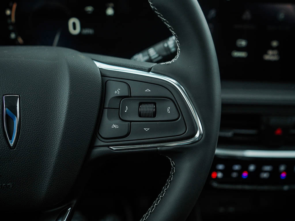 New 2026 Buick Encore GX Avenir w/ Avenir Technology Package image 22