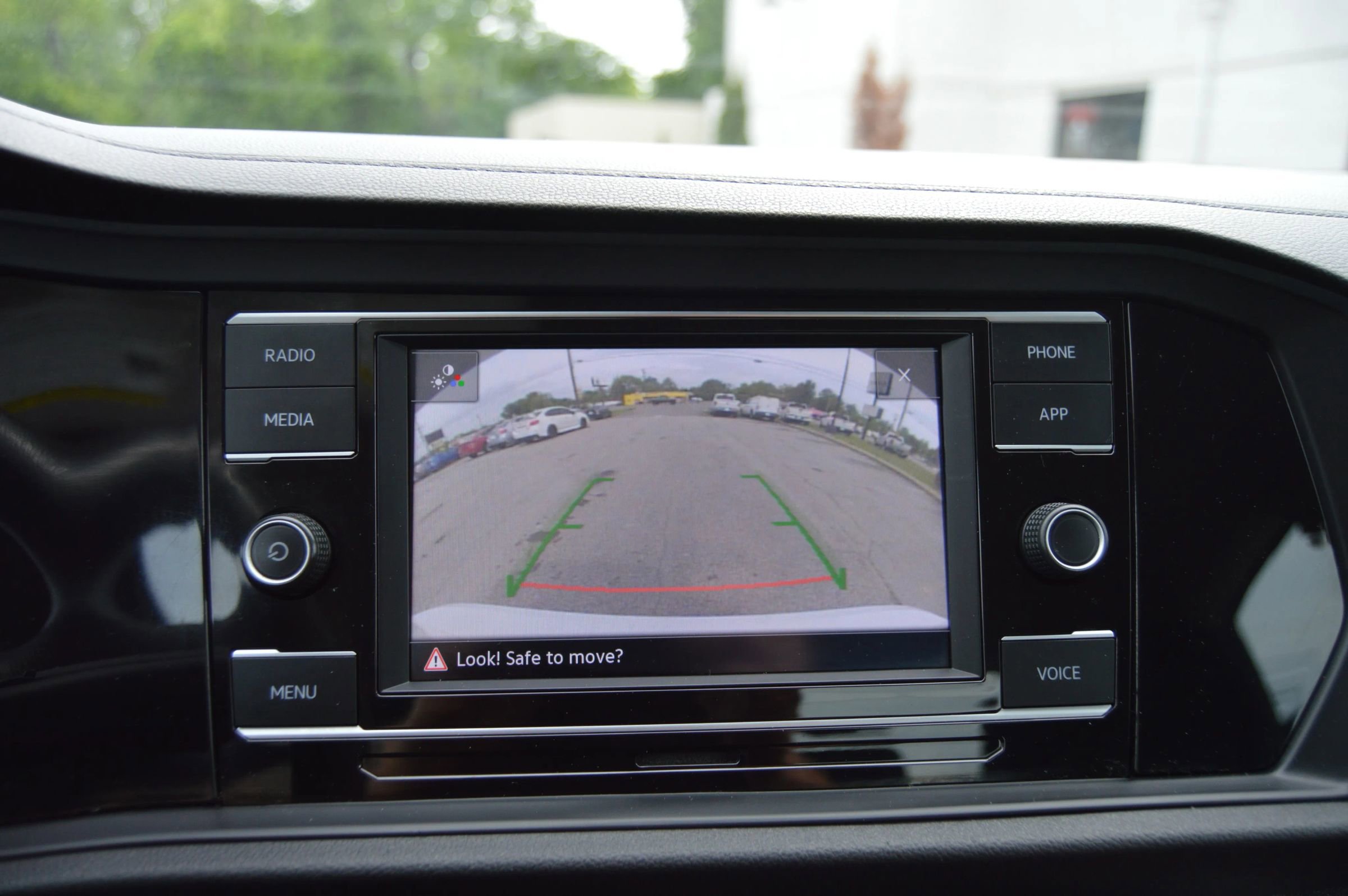 Used 2020 Volkswagen Jetta S w/ Driver Assistance Package FWD image 15