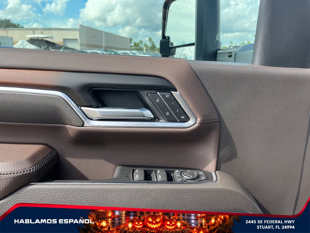 New 2026 GMC Sierra 3500 Denali w/ Denali Reserve Package AWD/4WD image 22