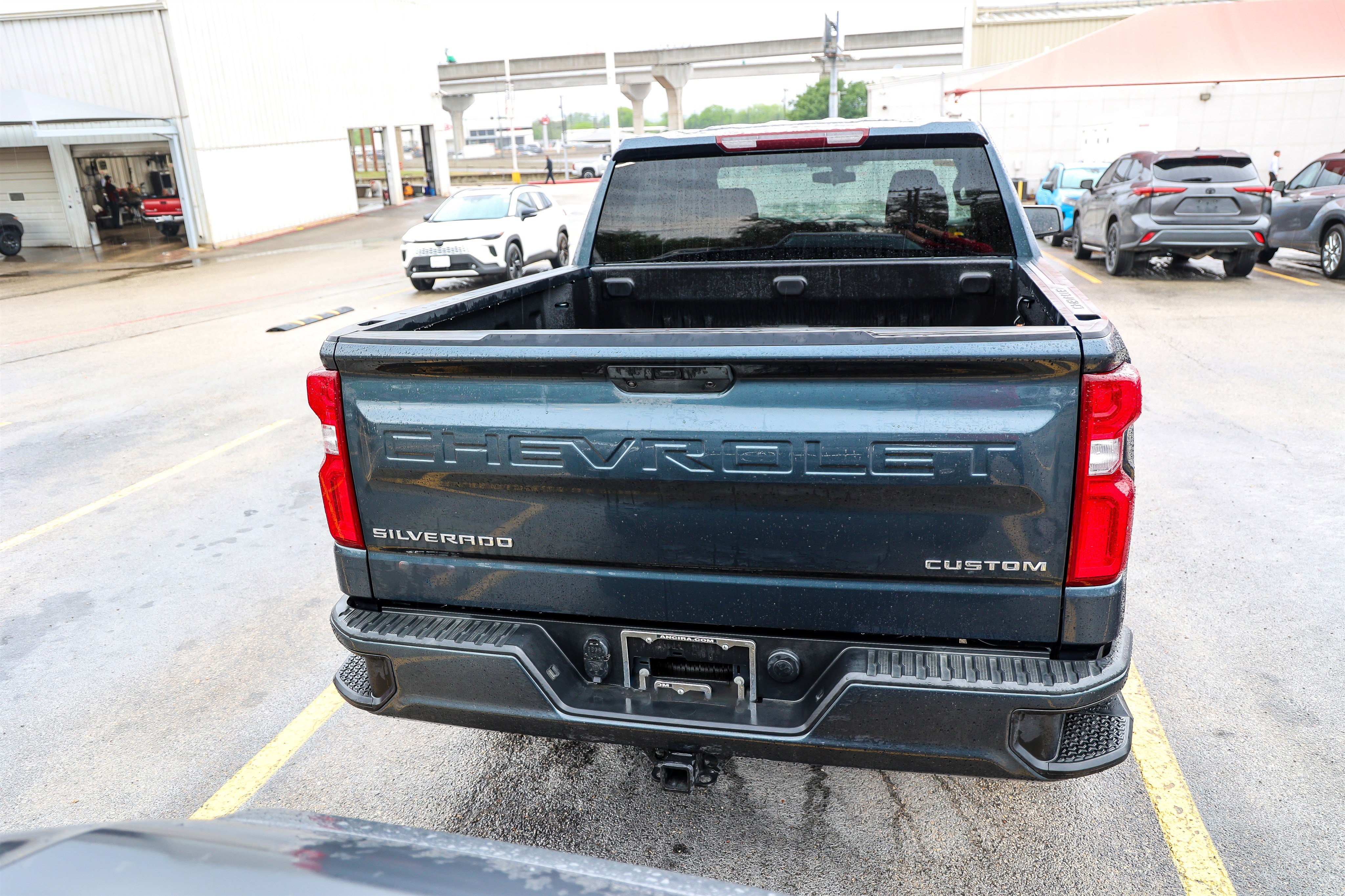 Used 2021 Chevrolet Silverado 1500 Custom image 9