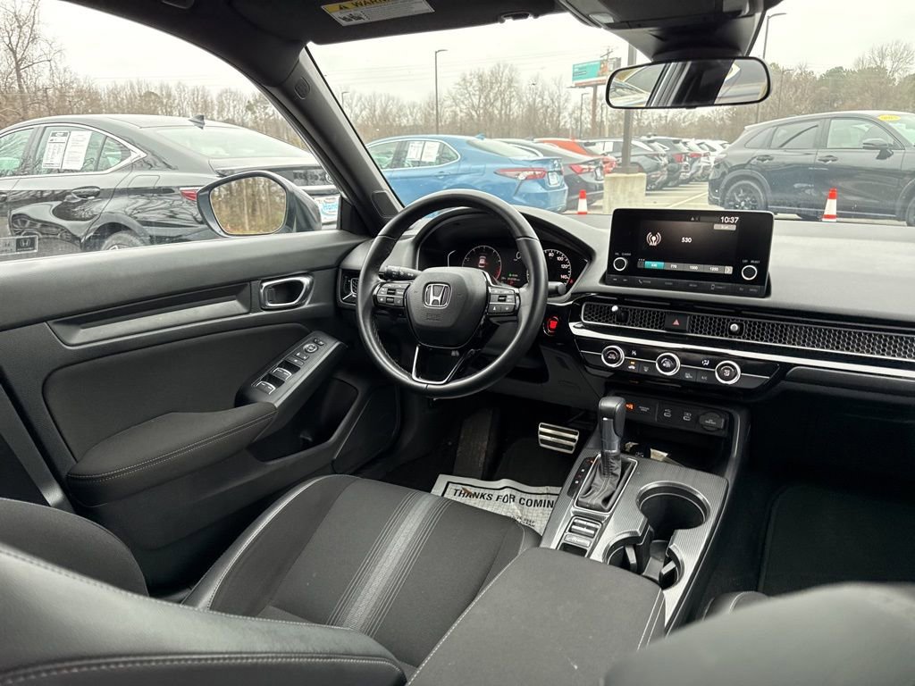 Used 2025 Honda Civic Sport image 11