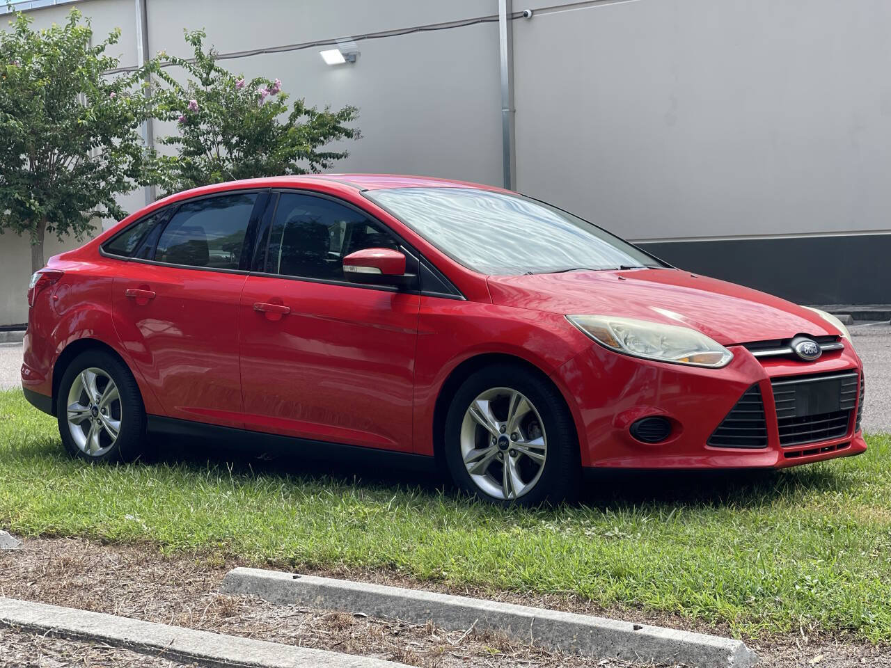Used 2014 Ford Focus SE FWD image 15