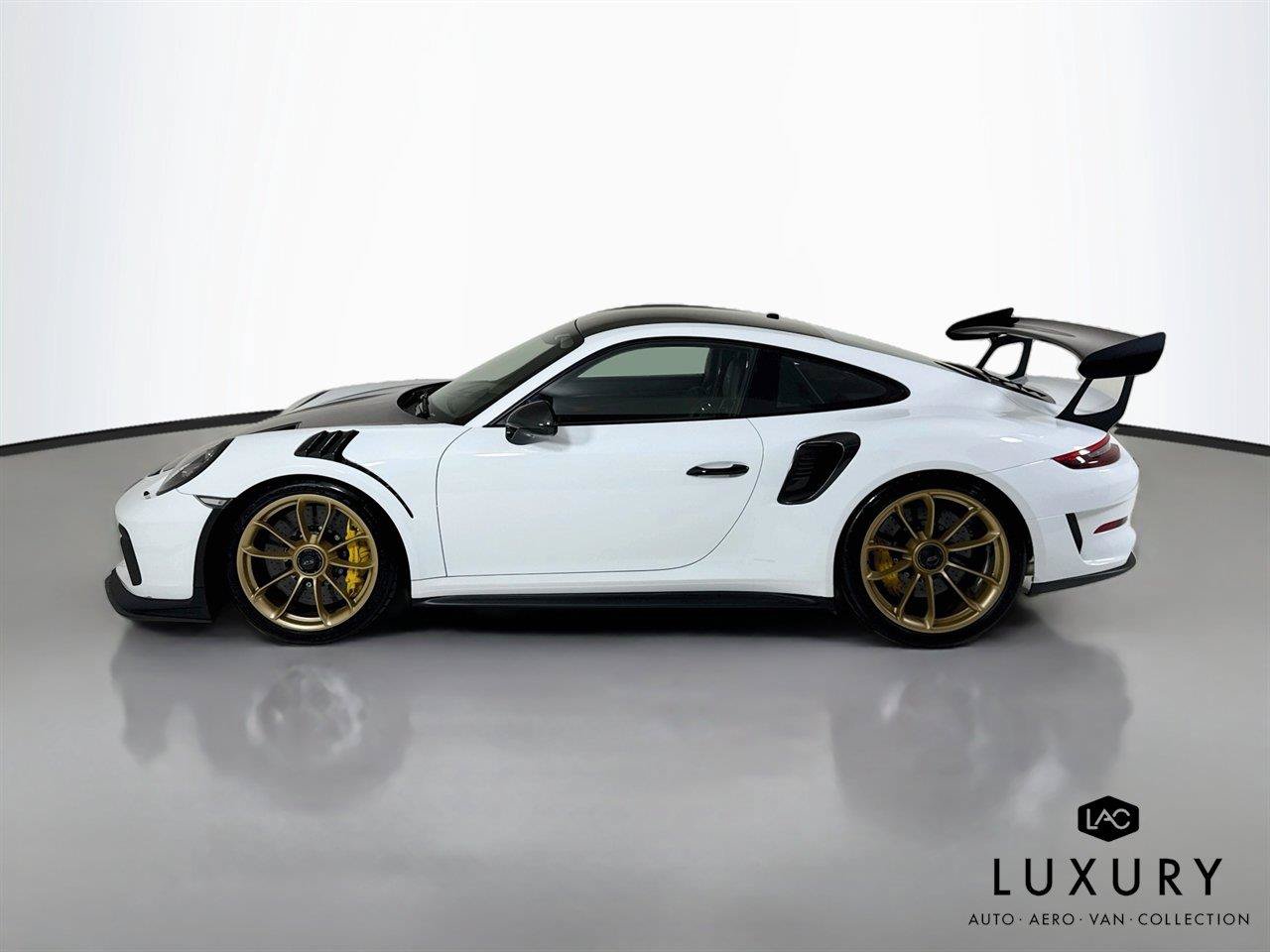 Used 2019 Porsche 911 GT3 RS w/ Weissach Package RWD image 8