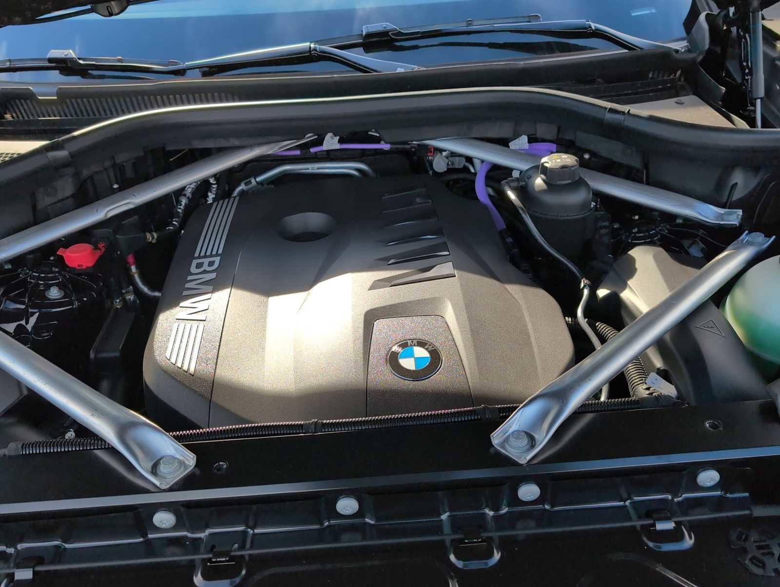 New 2026 BMW X5 xDrive40i w/ Premium Package image 15