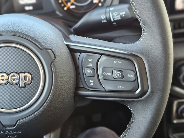New 2026 Jeep Gladiator Sport AWD/4WD image 16