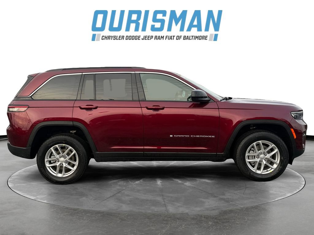 New 2026 Jeep Grand Cherokee Laredo image 7