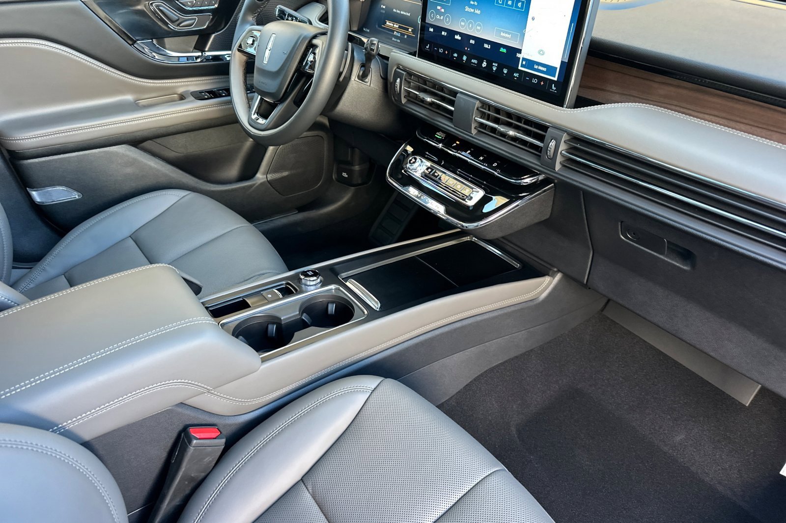 New 2025 Lincoln Corsair Grand Touring image 15